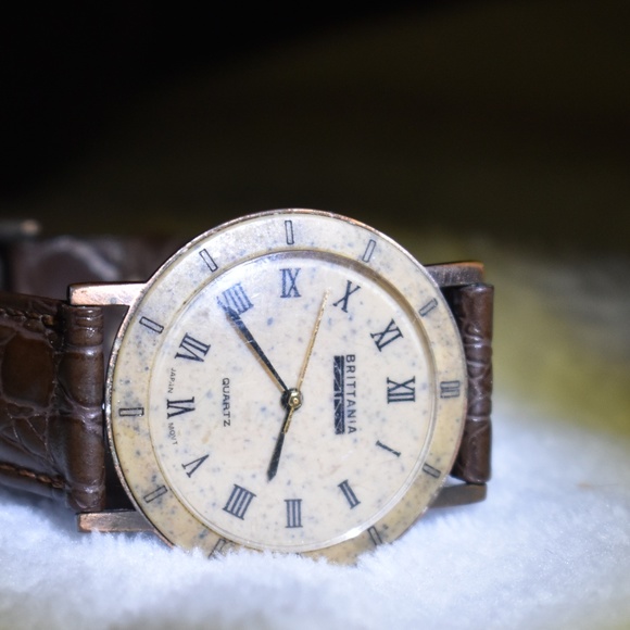 Brittania Accessories - Vintage Brittania Quartz Watch w/ Brown Lthr Band